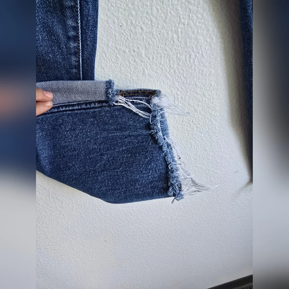 7 For All Mankind Blue Cropped Ankle Jeans - Picture 5 of 13
